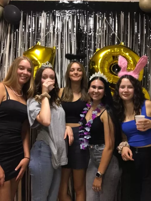 everyone's finally 18 [5]