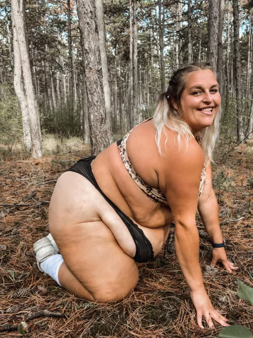 Hello from the forrest 😁😄