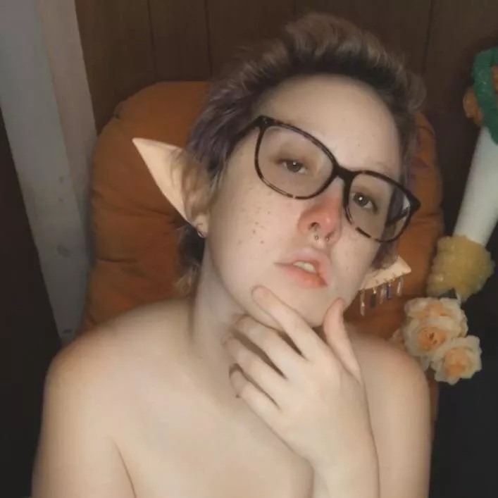 I look deep in thought but i havent had a thought since 1849