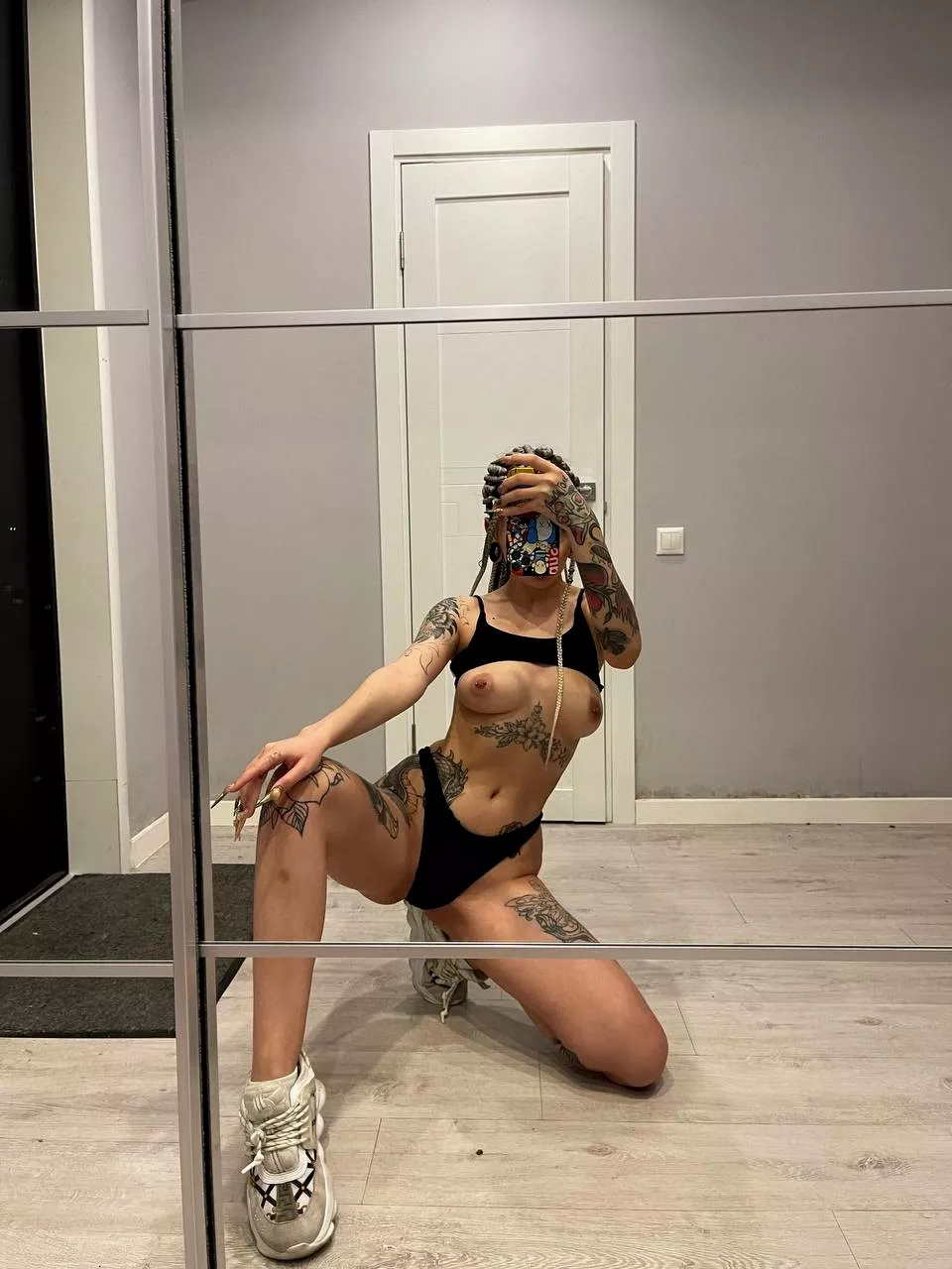 I used to hide my body but fuck it I’m hot as fuck