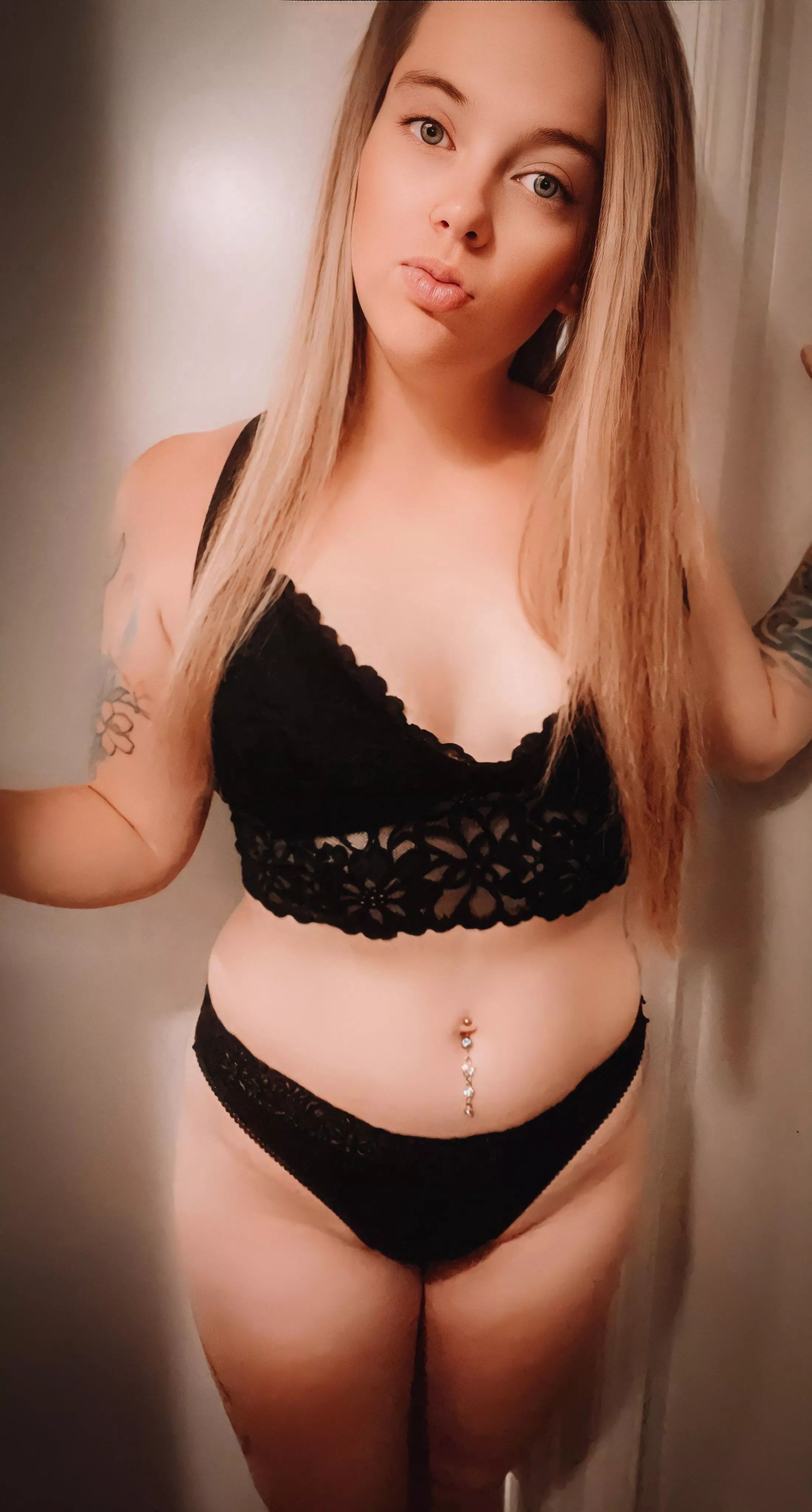 Let me be the reason you stroke your cock baby 😈 I’m always horny and ready for requests 💦 FREE OF link in the comments 🔥