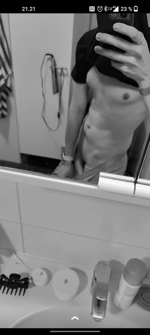 (m)22 can't get it out. would you like to help me? Also rate ?/10