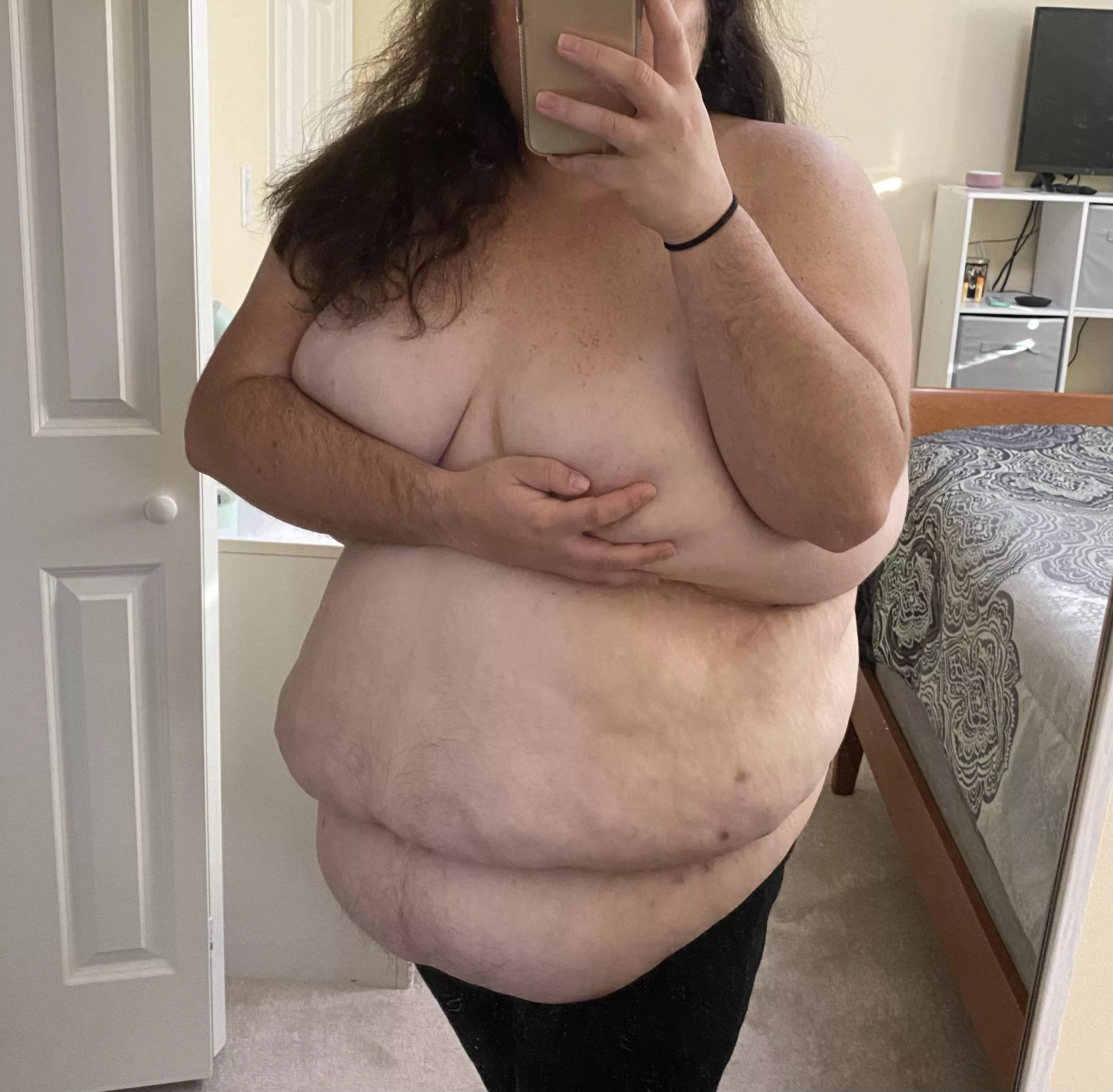 Monday morning tummy 😍