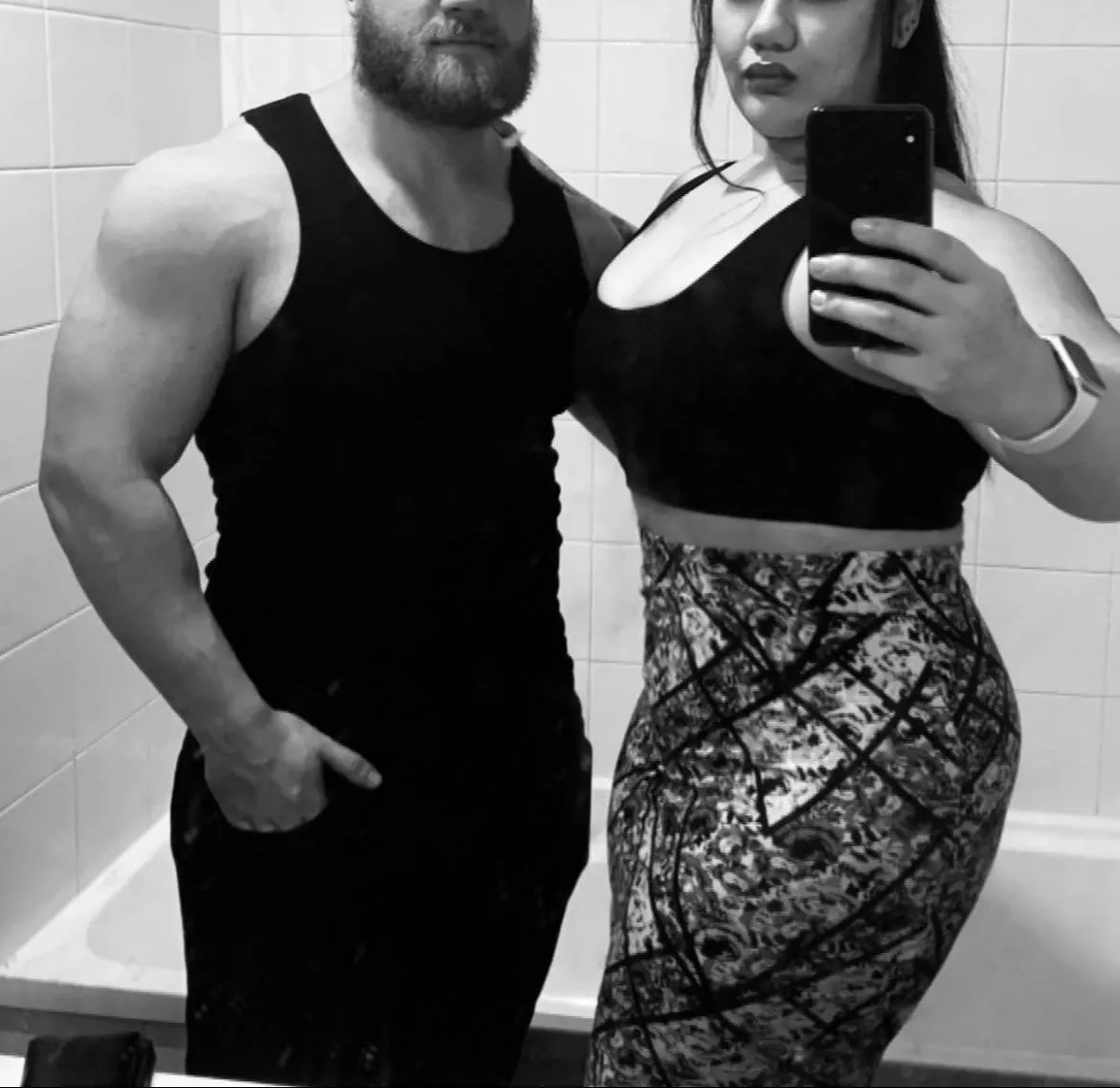 Need a perfect goddess to humiliate and degrade me online while they sext my Husband to steal Him from me... Let Him vent to you about how He’s so sick of my shit and prefers your beautiful body over my mombod and tell me how worthless I am compared to