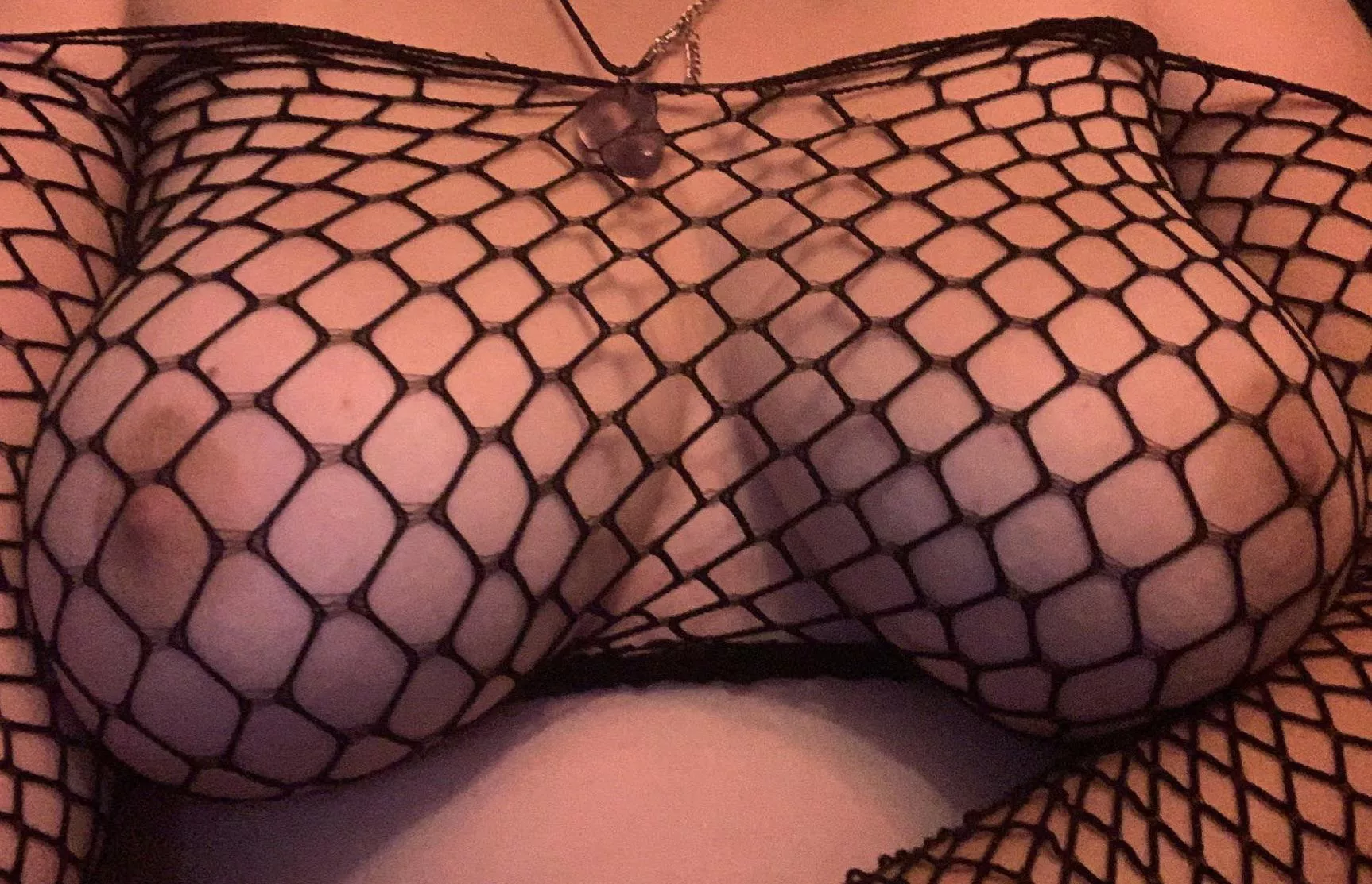 Now all I need is some deftones and I’m ready to go 🥴