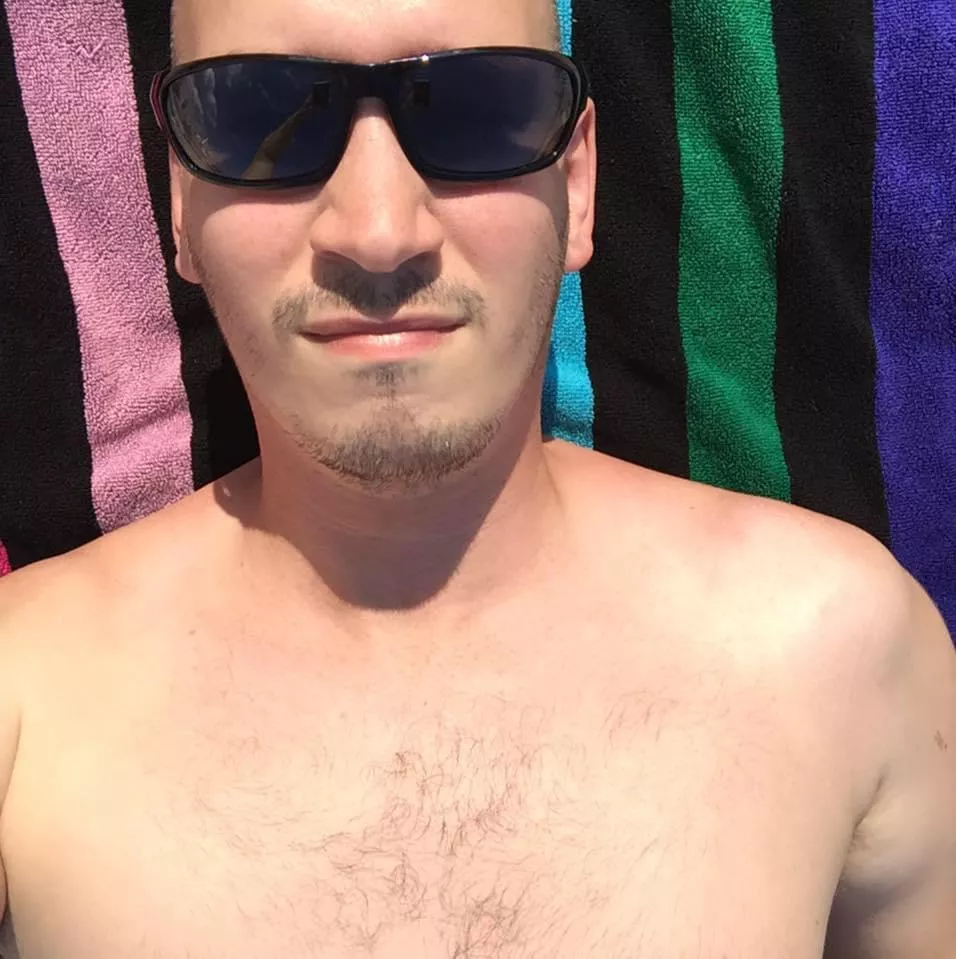 Throwback to a chillout holiday. I definitely need another