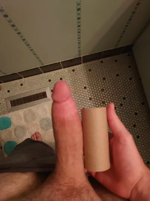 u/unnameduses has a cock that is so much bigger than mine, just look at his glorious 8” of pure man meat