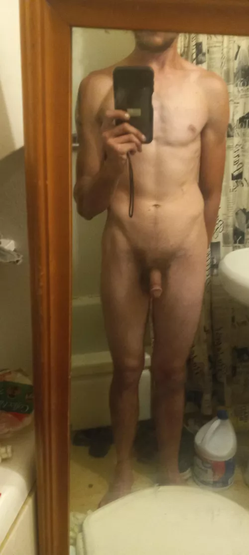 28(M). soft and unshaved