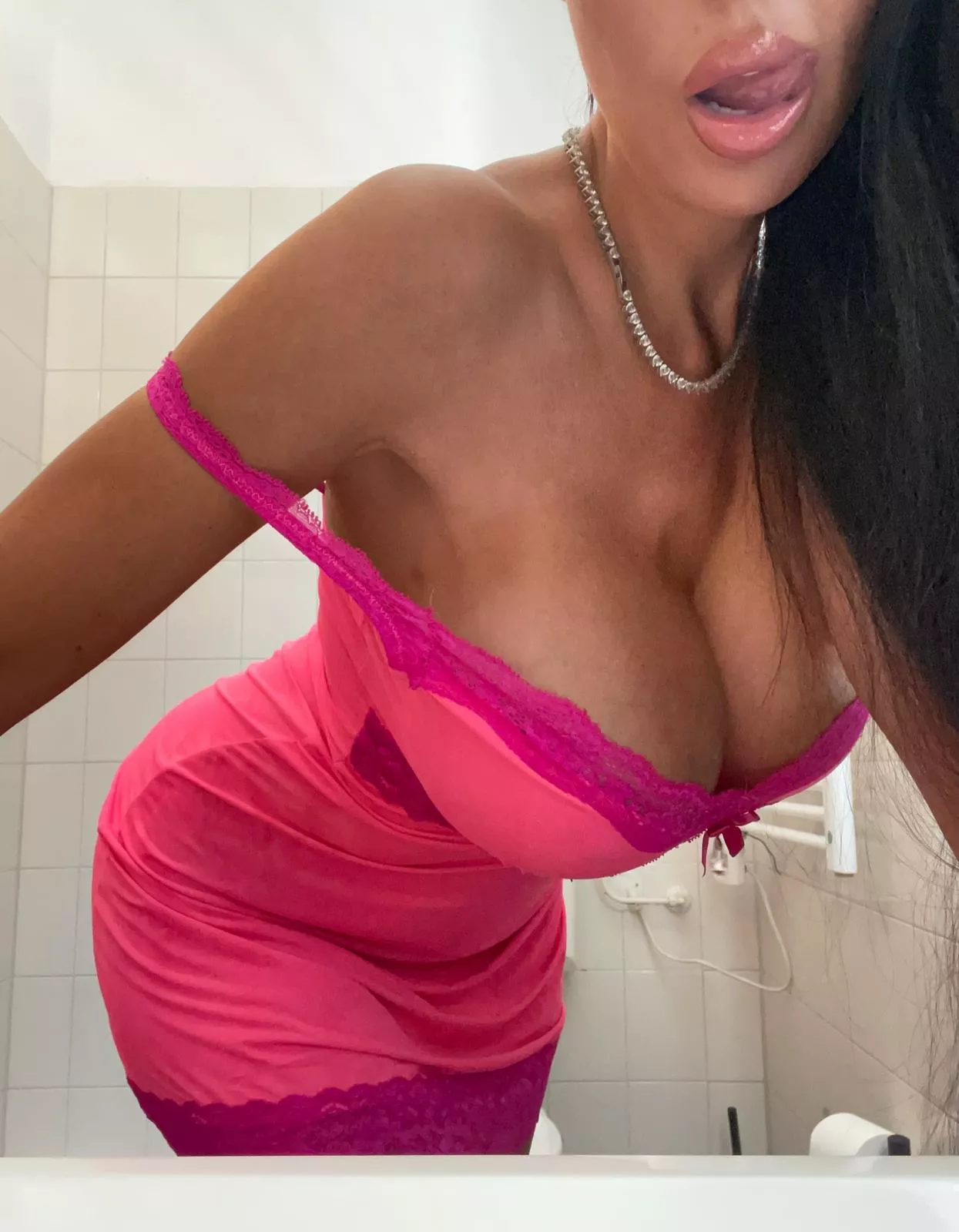 Can you see the gravitational pull on my bolted ons? 🤓 They've got mass.