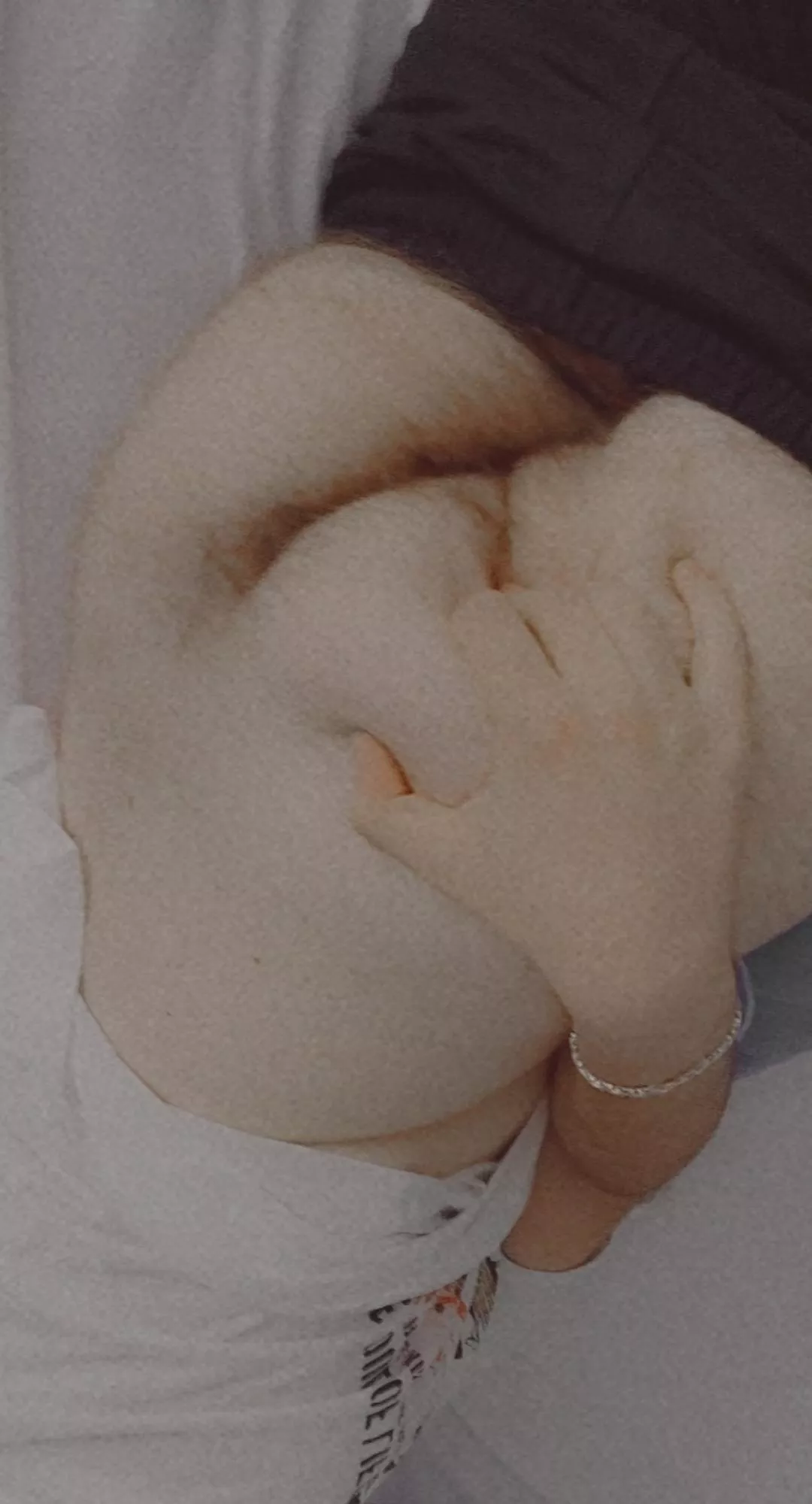 Come and insert what you want in my ass. Who is ready?