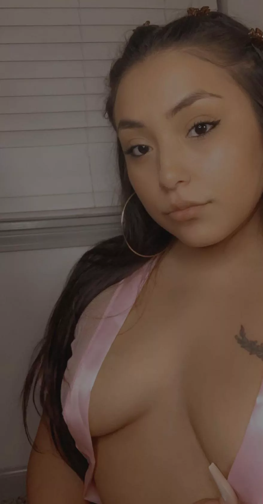 Daily dose of Latina 😘 50% off limited offer ❤️ loves making custom content, fetish friendly, anal, b/g, solo,and more ..❤️over 800+ pictures/videos waiting for you ❤️