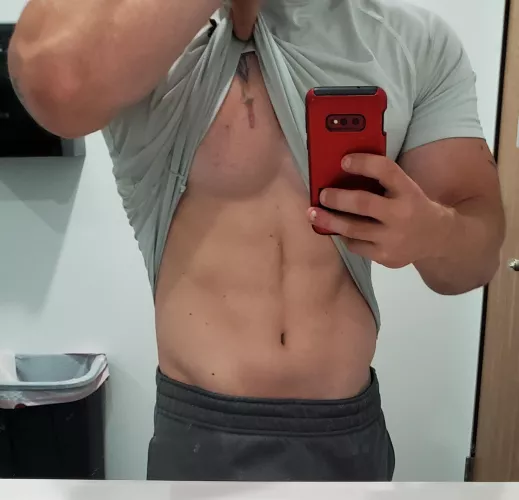 Had a great workout thought time for a tease. [m]