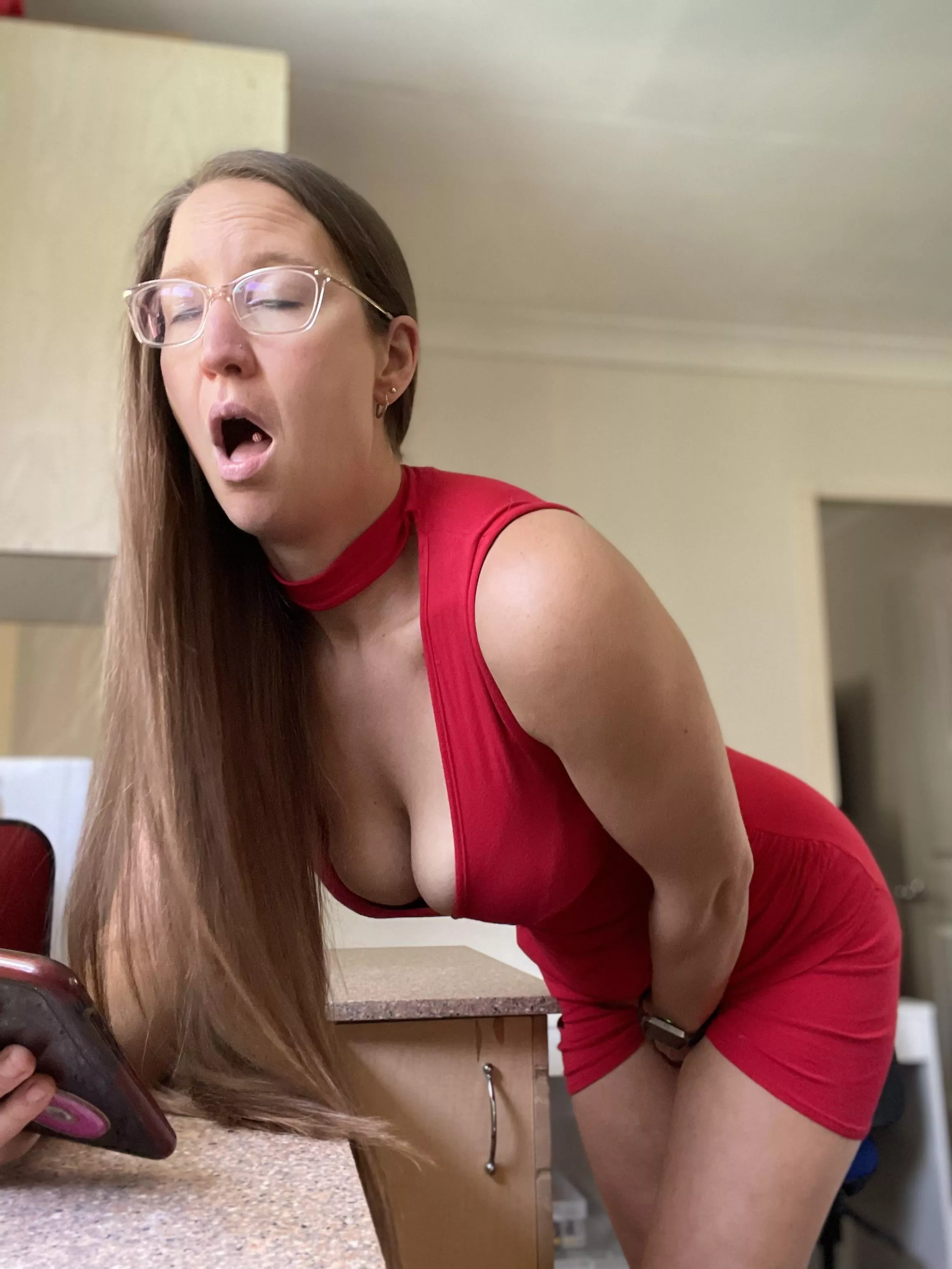 Just can’t help it when I see this.. 🫦