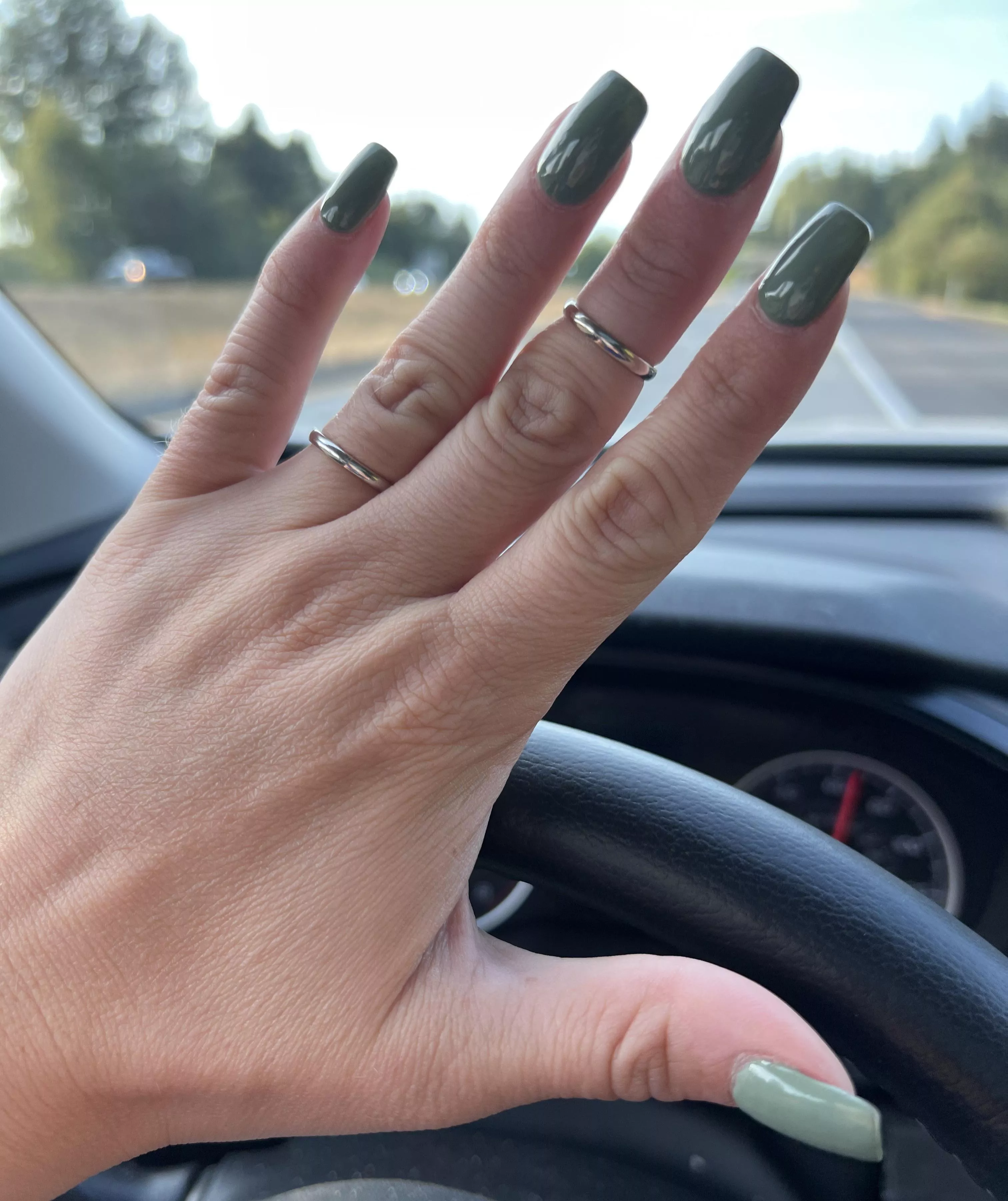 Loving the green- almost fall colors! 🍁🍃