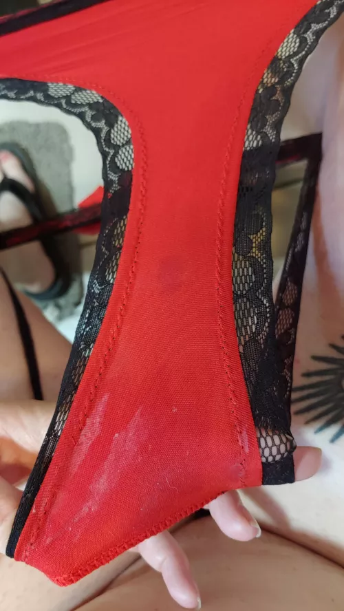 sweaty post-sex panties - no lube, just our juices 💦😏