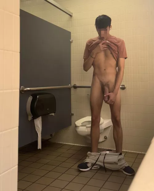 Waiting for someone to walk in ;)