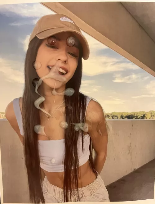 Who else likes to play with Rachel?