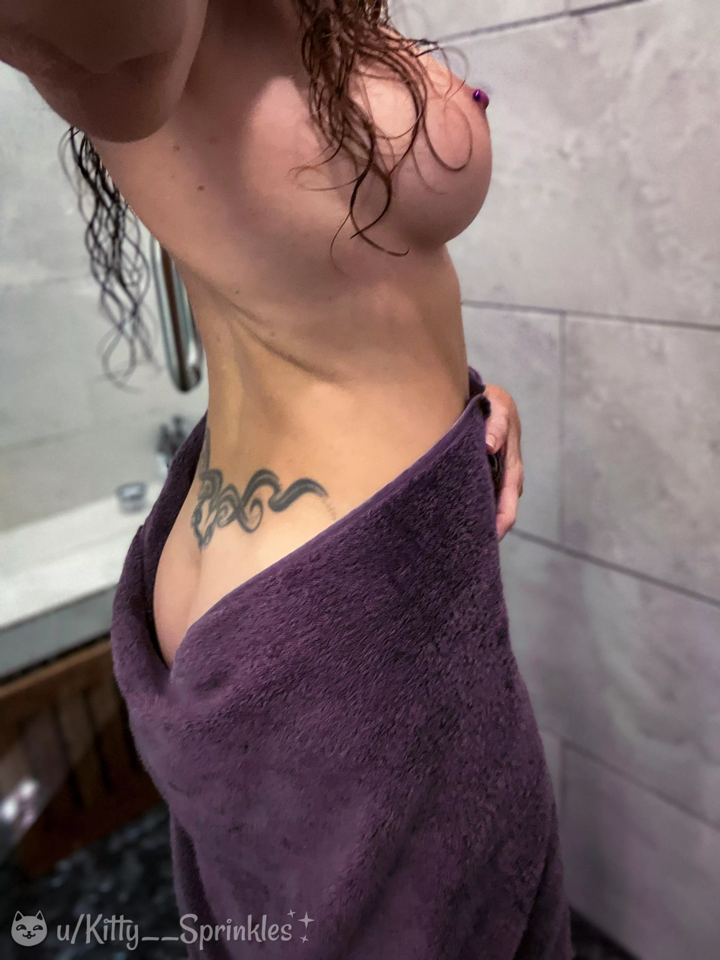 All squeeky clean! Now time to get dirty again! (=^•^=) [f]