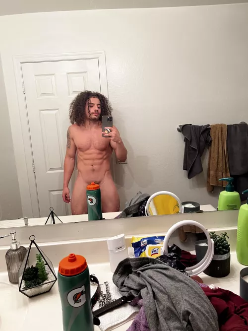 Bros thirsty? 💦 (20)