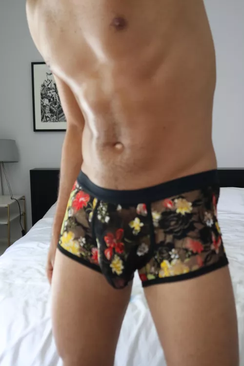 Bulges ain’t a lot of fun when your in church 😂