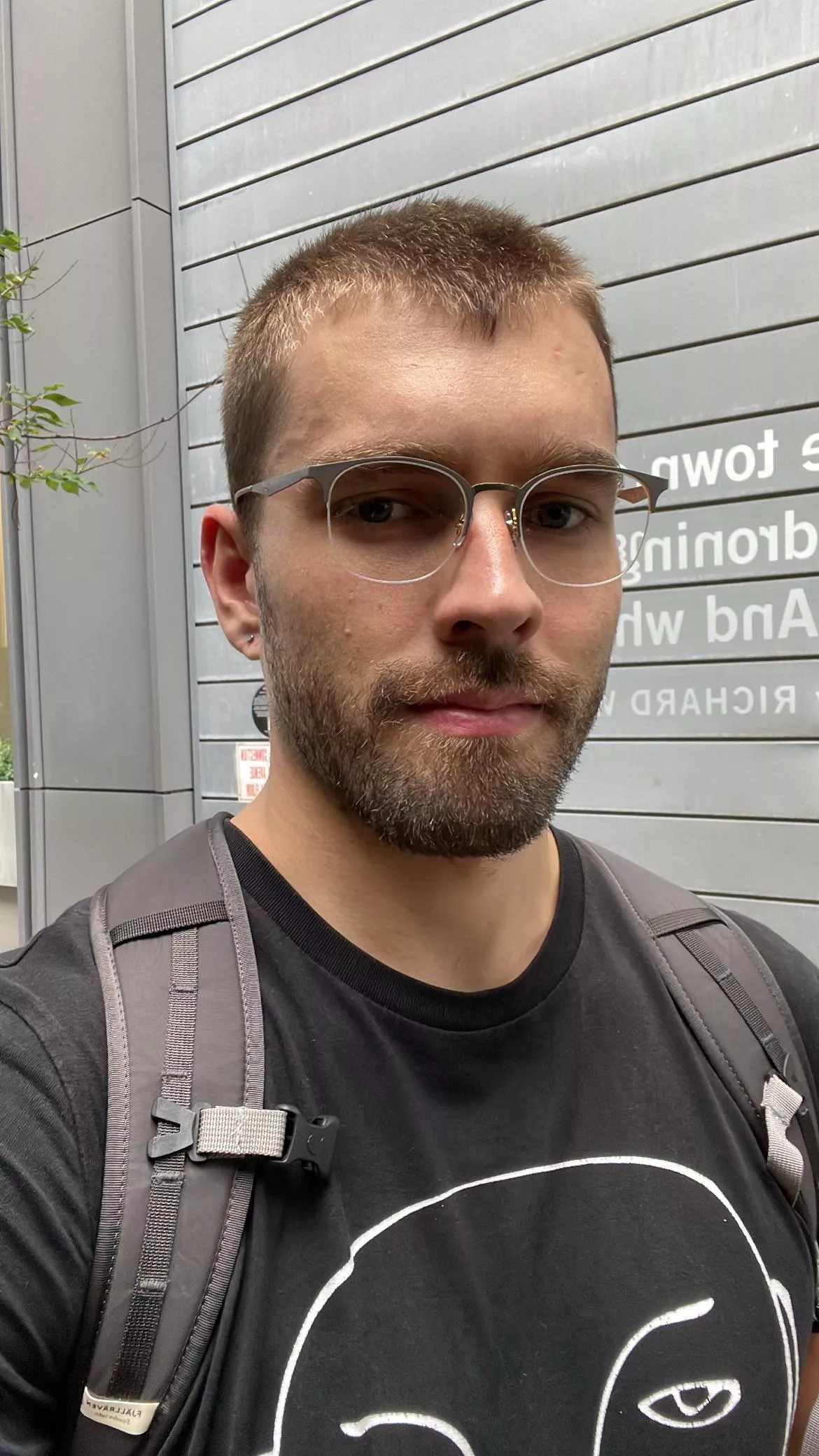 First time wearing glasses 🤓 was a little nervous about how they were gonna look, but I like them…and I can see *way* better now 😂