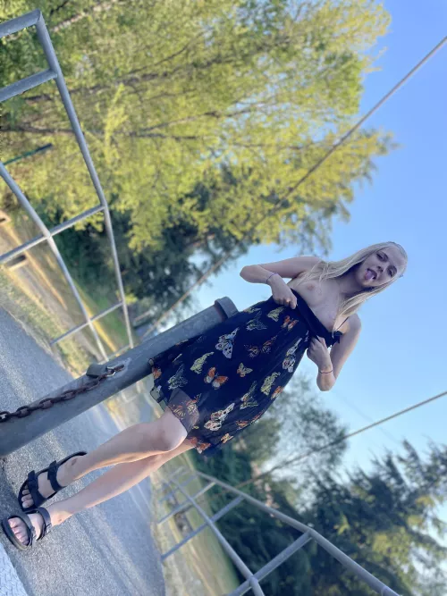 Flashing at the park today