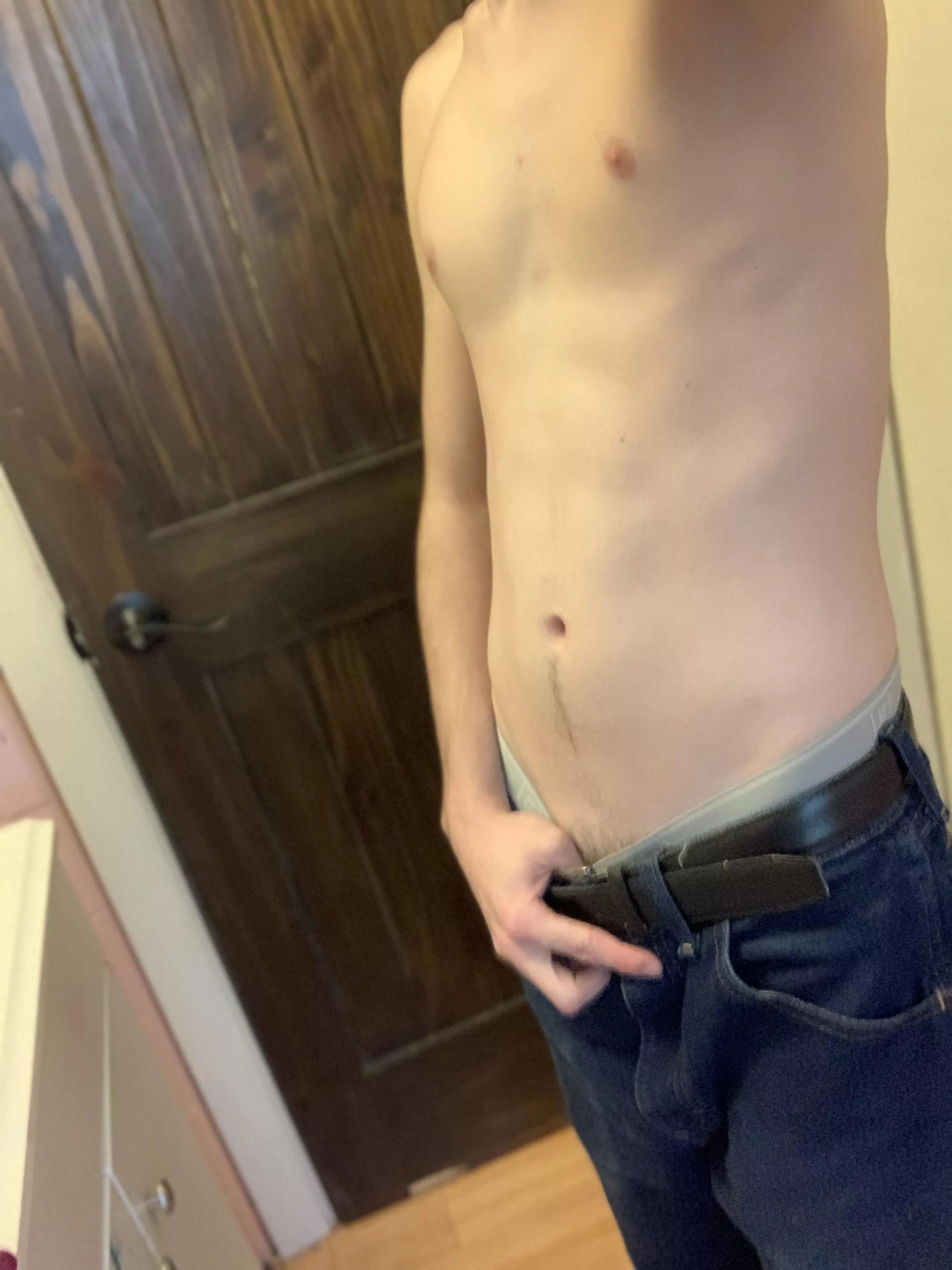 M 19 I’m learning how to take decent nudes. Give me your honest thoughts…