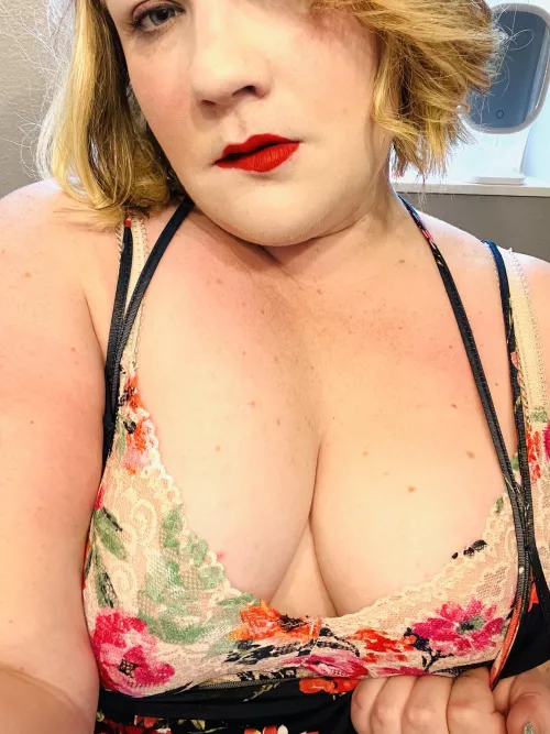 My dirty secret is…I love dick pics. 🤫