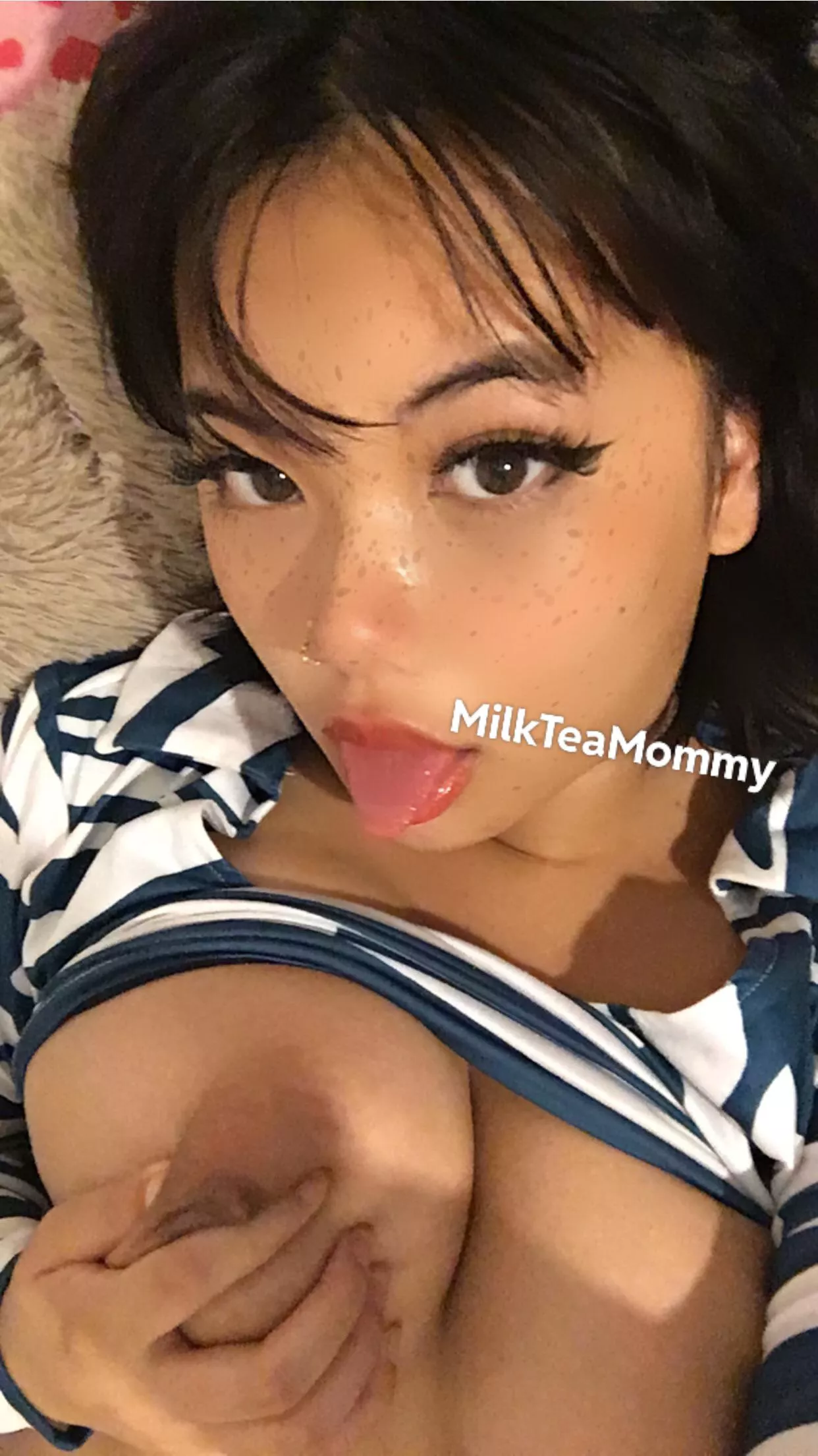 My dms are open 🤗🤗