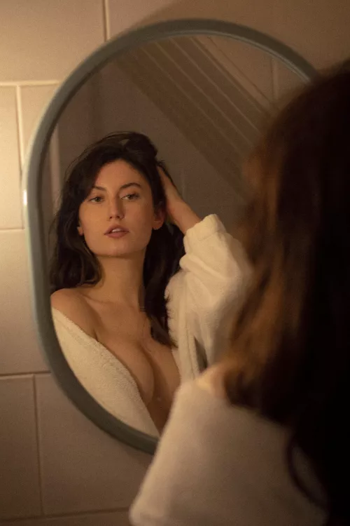 A good make-out session would look good on me right now😌🥰