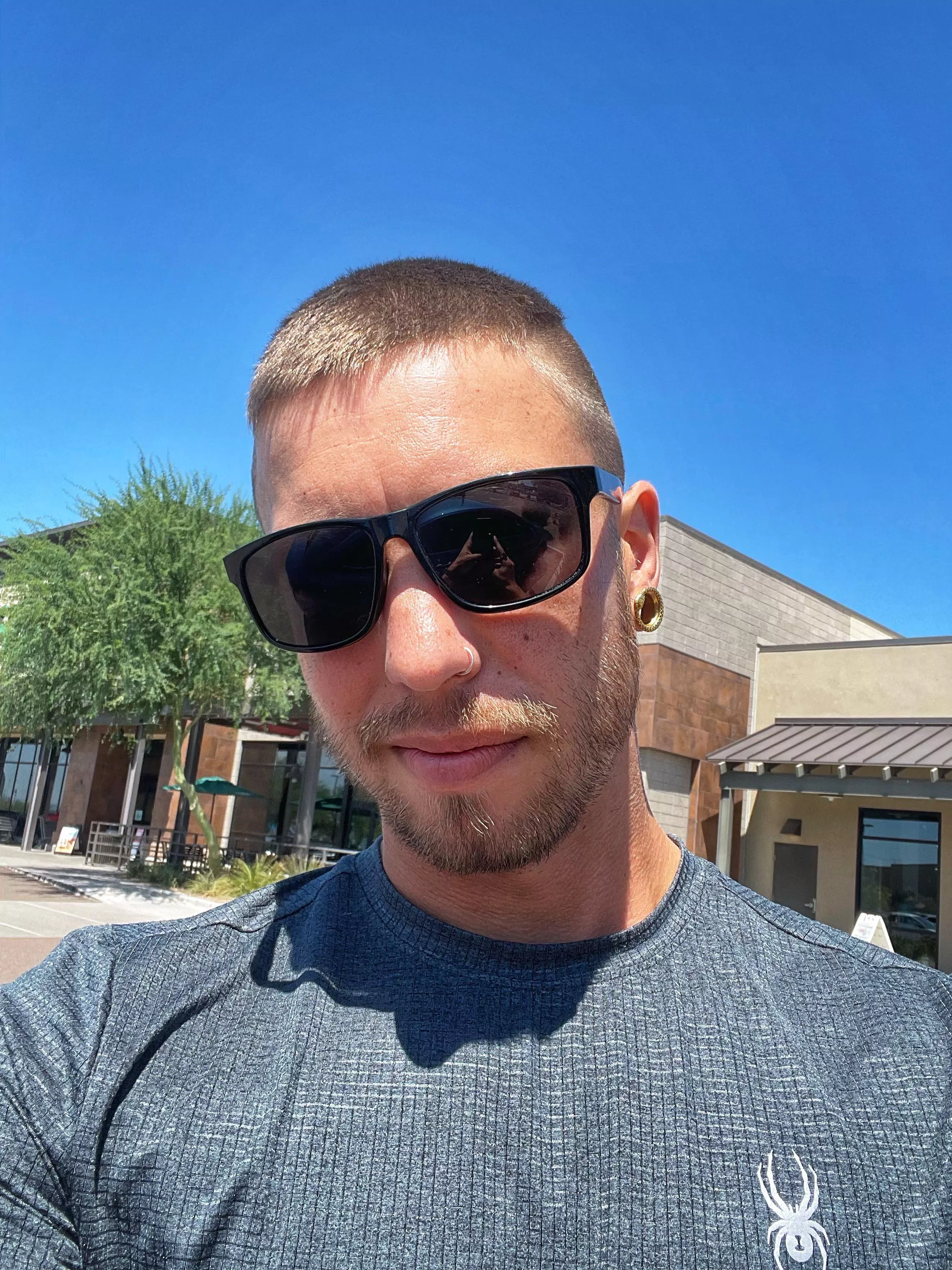 Buzzed my hair to deal with the 110 Fahrenheit heat 🥵