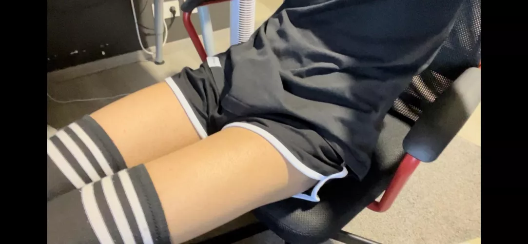 Can i sit on your lap?🥺