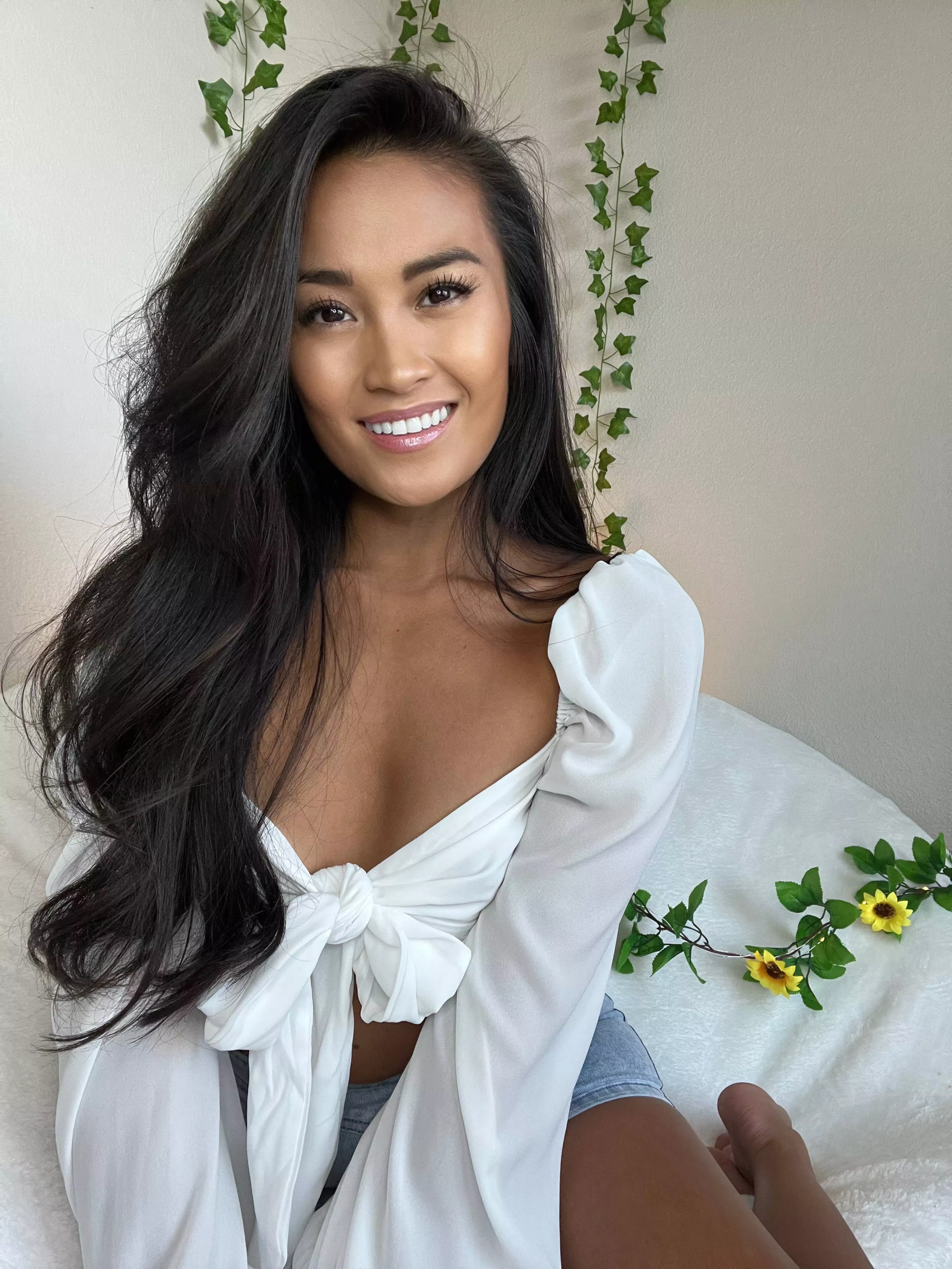 Do you think my young body can handle your big cock ?😜