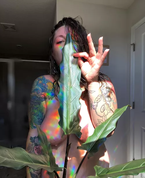 Hand practice…also feel free to have fun with the large leaf here lol