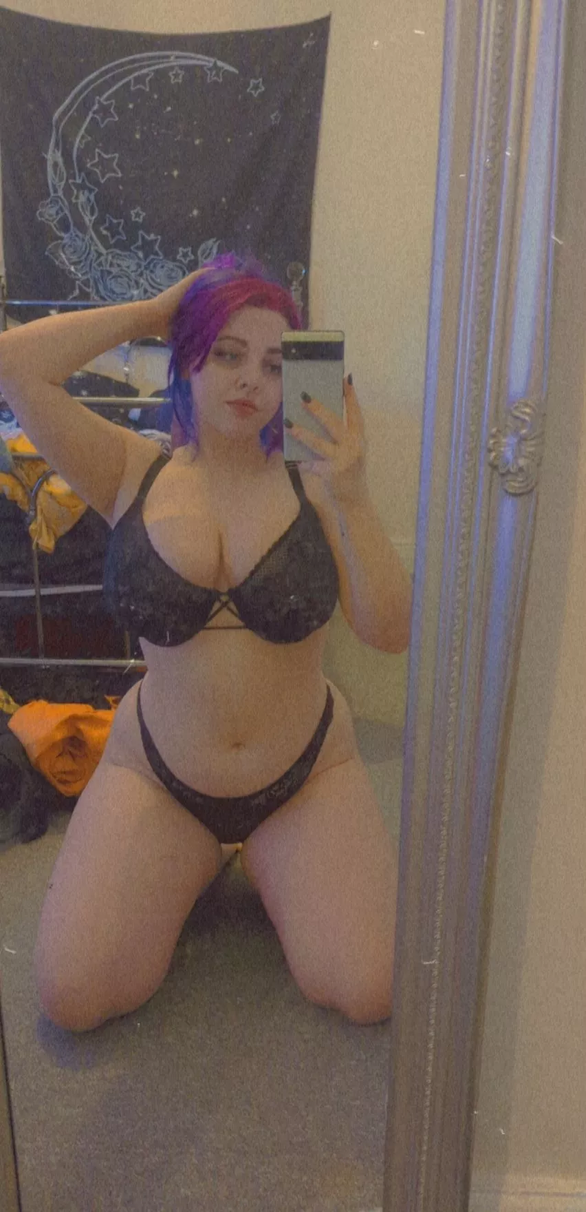 my self confidence is at a low right now but at least I've got these good thighs