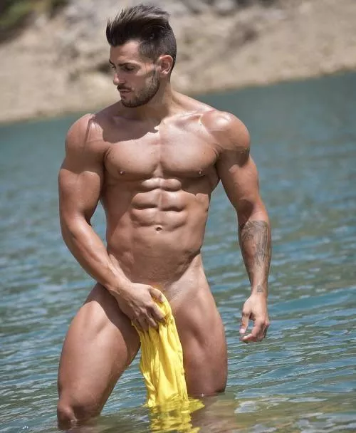 “Nacho Moreno” …