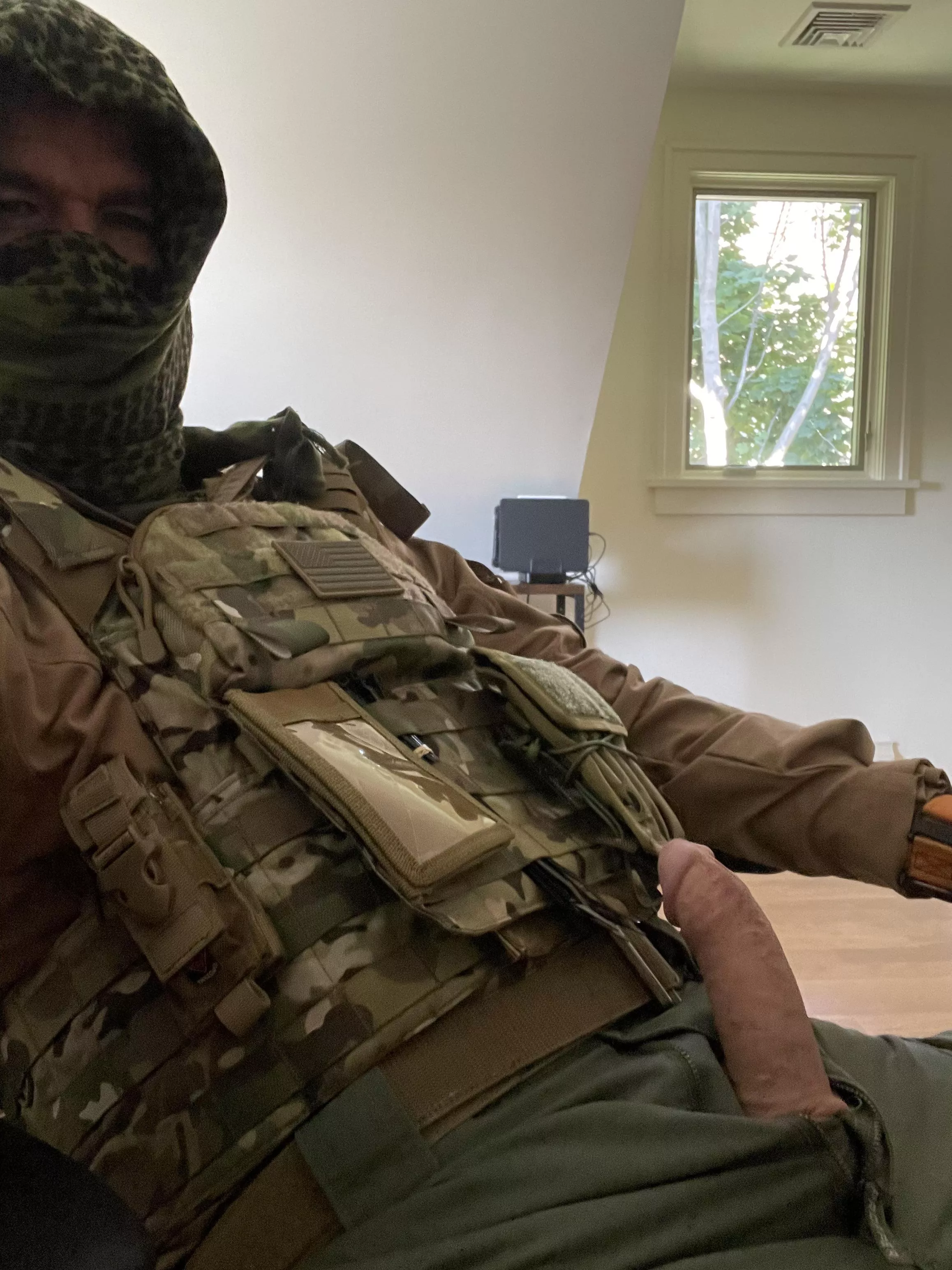 Seriously why do I get hard when I have meet my team for a drill [40]