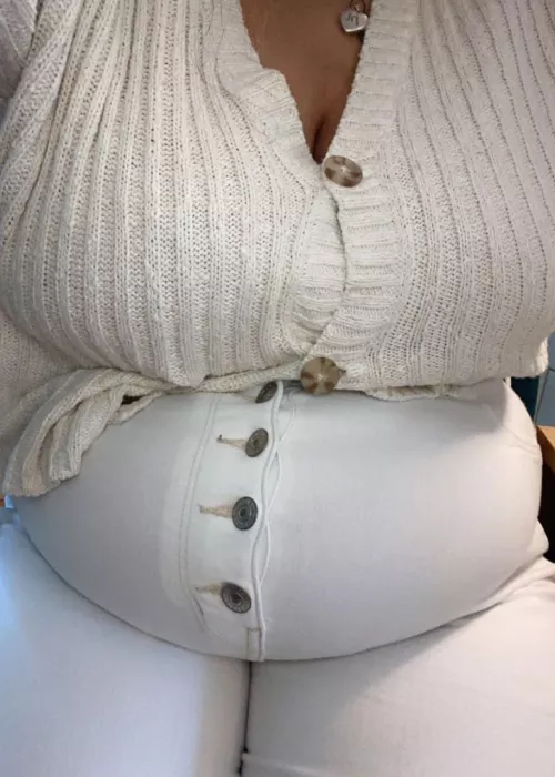 these buttons look about to pop!