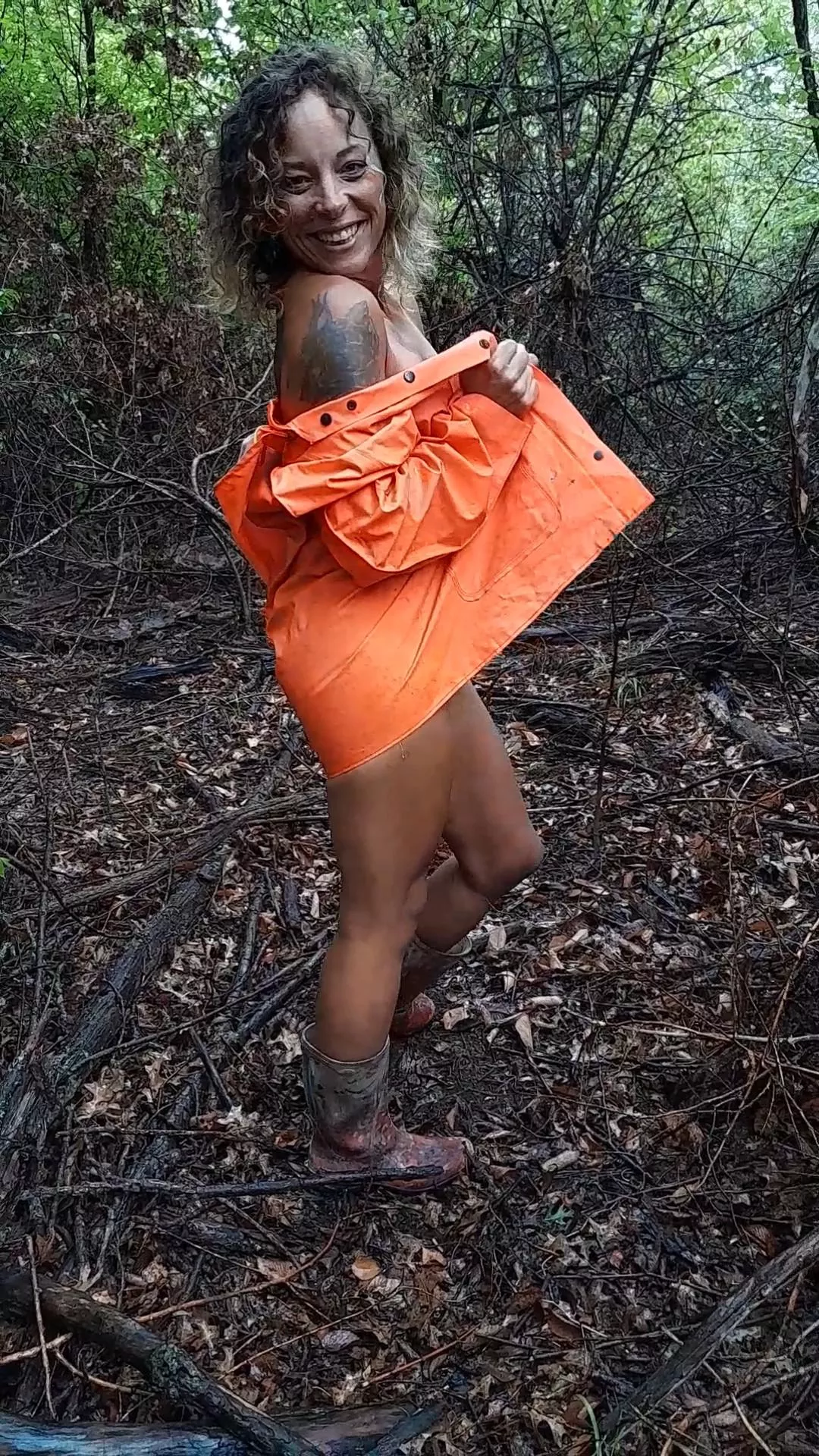 this 46 female lumberjack loves 420, the outdoors and teasing you as much as you'll allow