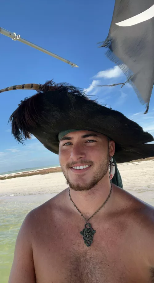 Thursday? Nay, it’s called “Friday Junior”! Almost to the weekend 🏴‍☠️