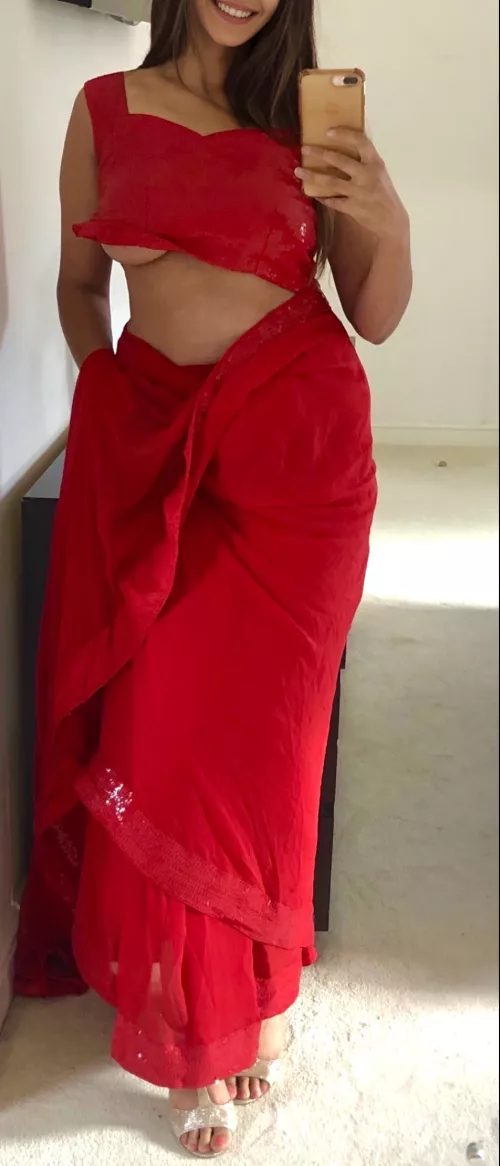 Unwrap my saree, my husband will never find out...😉