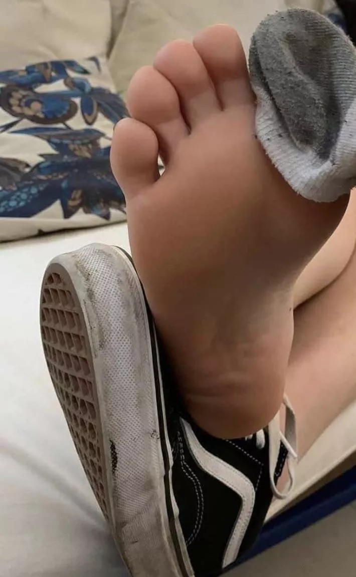 do you like them to be stinky 🤭💩