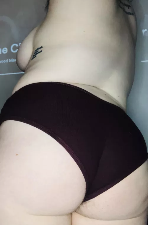 How we all doing this morning?😝 remember: stretch