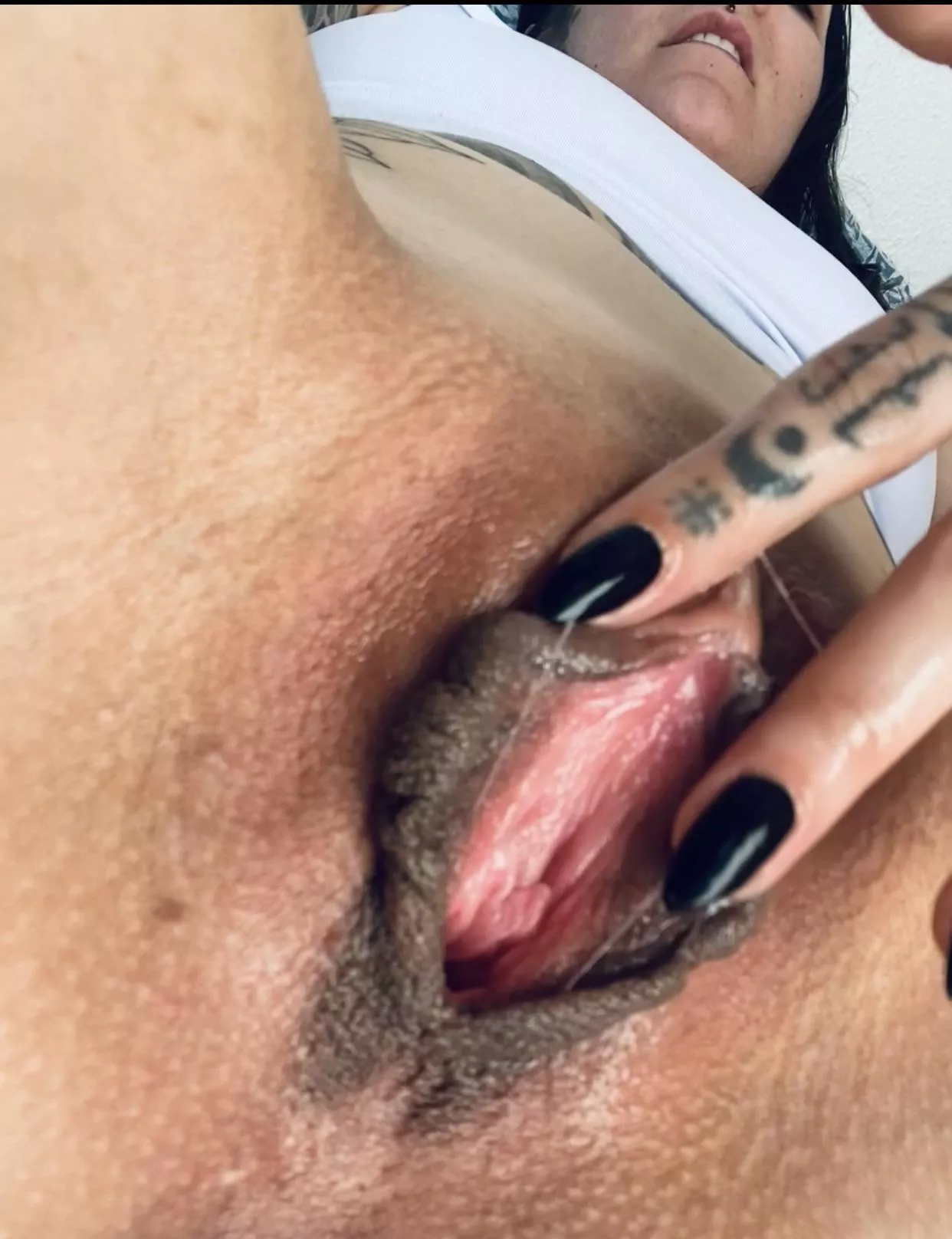 I definitely need your hard cock inside my pussy 😈