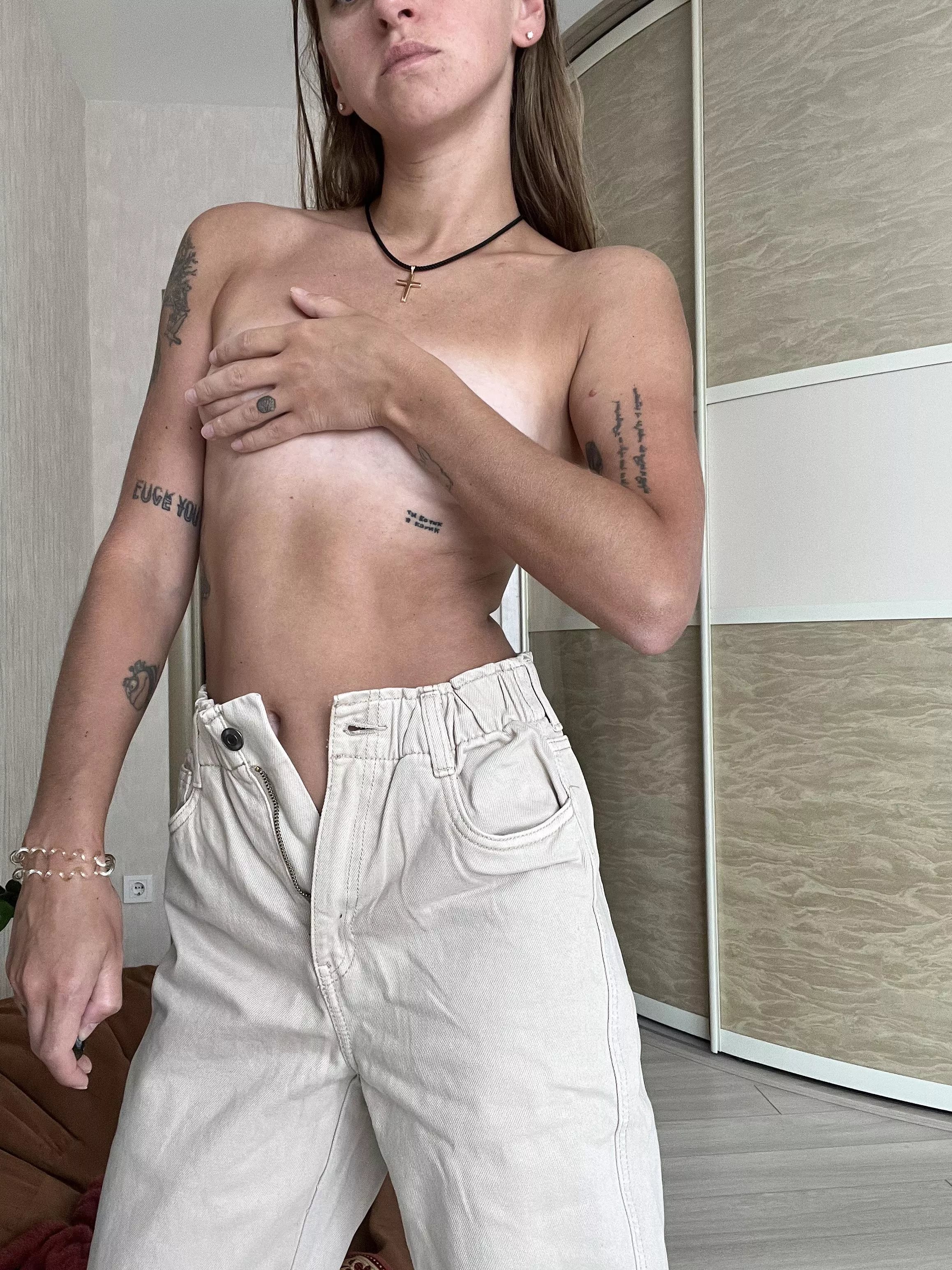 I prefer without underwear🤭