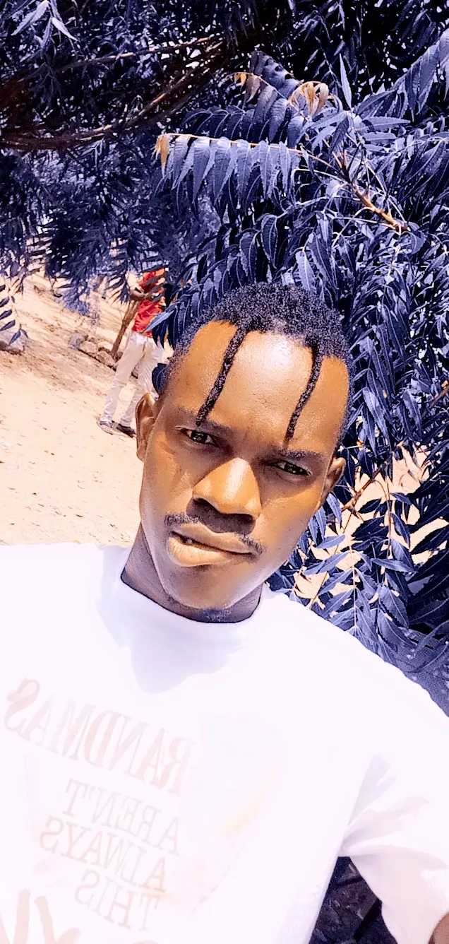 I snapped this today African weather 🌥 🌈