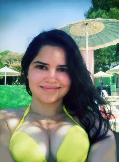 im looking for tributes (: