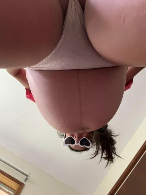 POV ur about to eat my wet pussy💋💦 check my bio