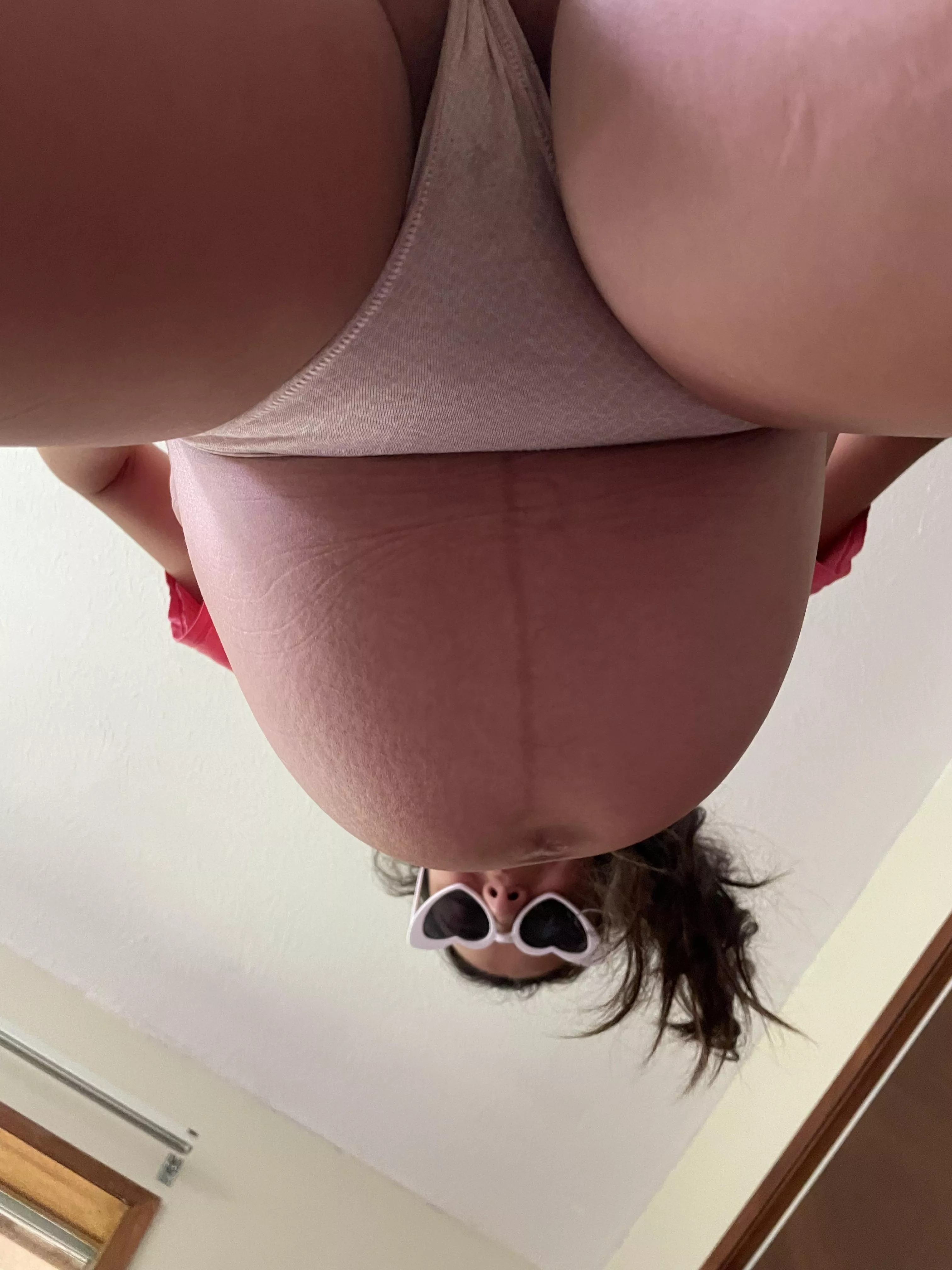 POV ur about to eat my wet pussy💋💦 check my bio