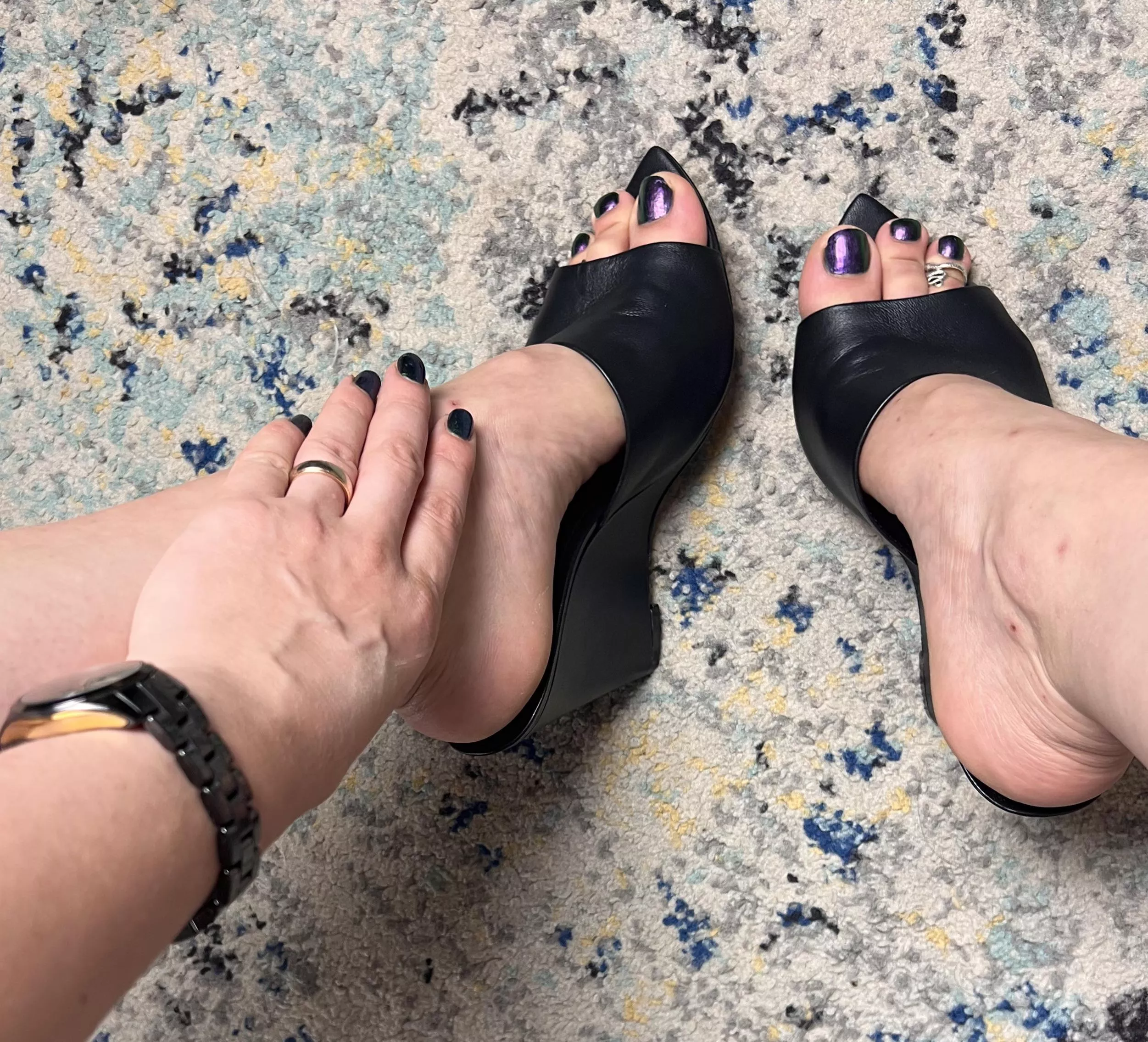 The comfiest wedges, they also match my aesthetic well